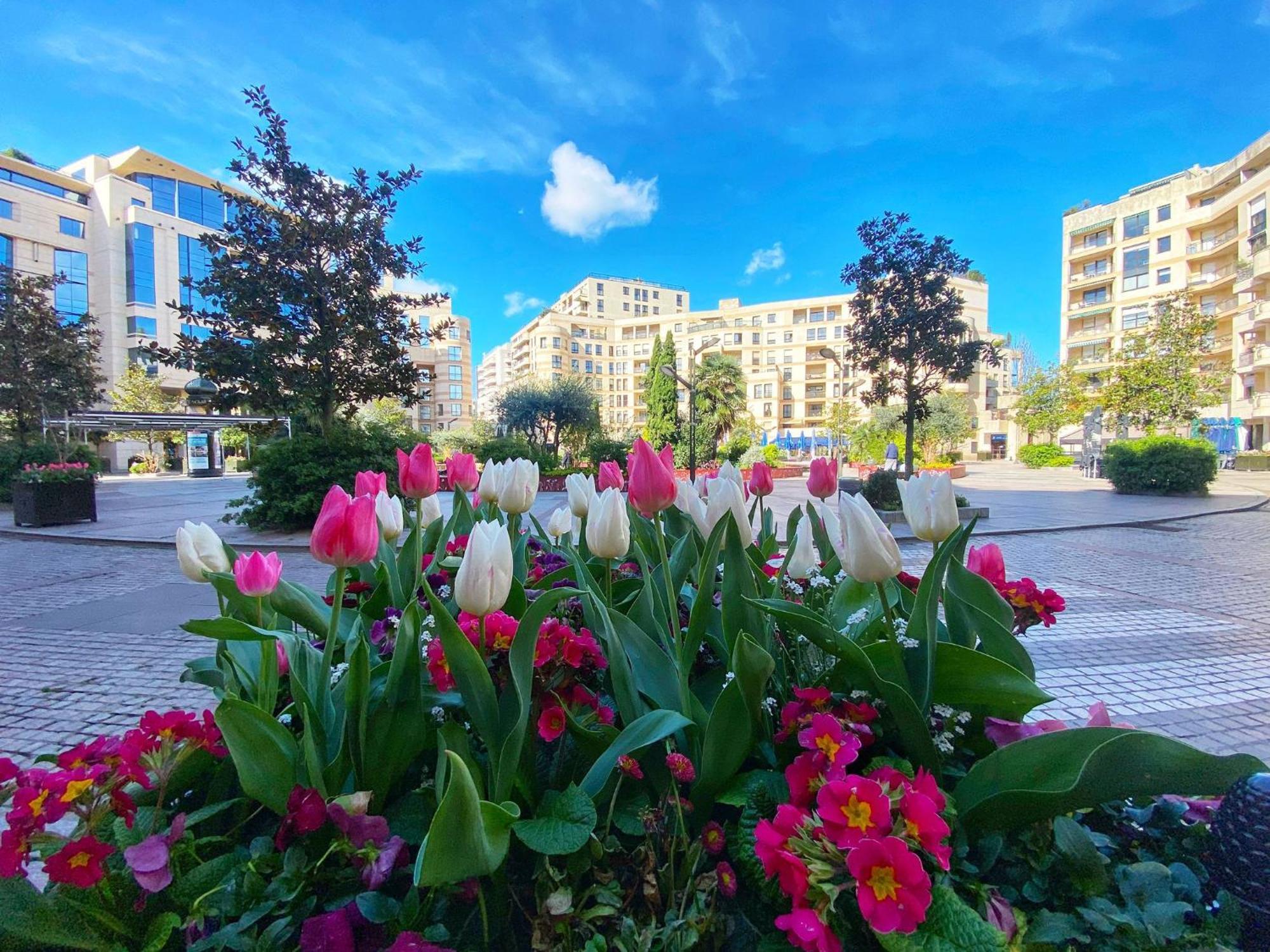 לוולואה פרה Superbe Appartement Terrasse מראה חיצוני תמונה