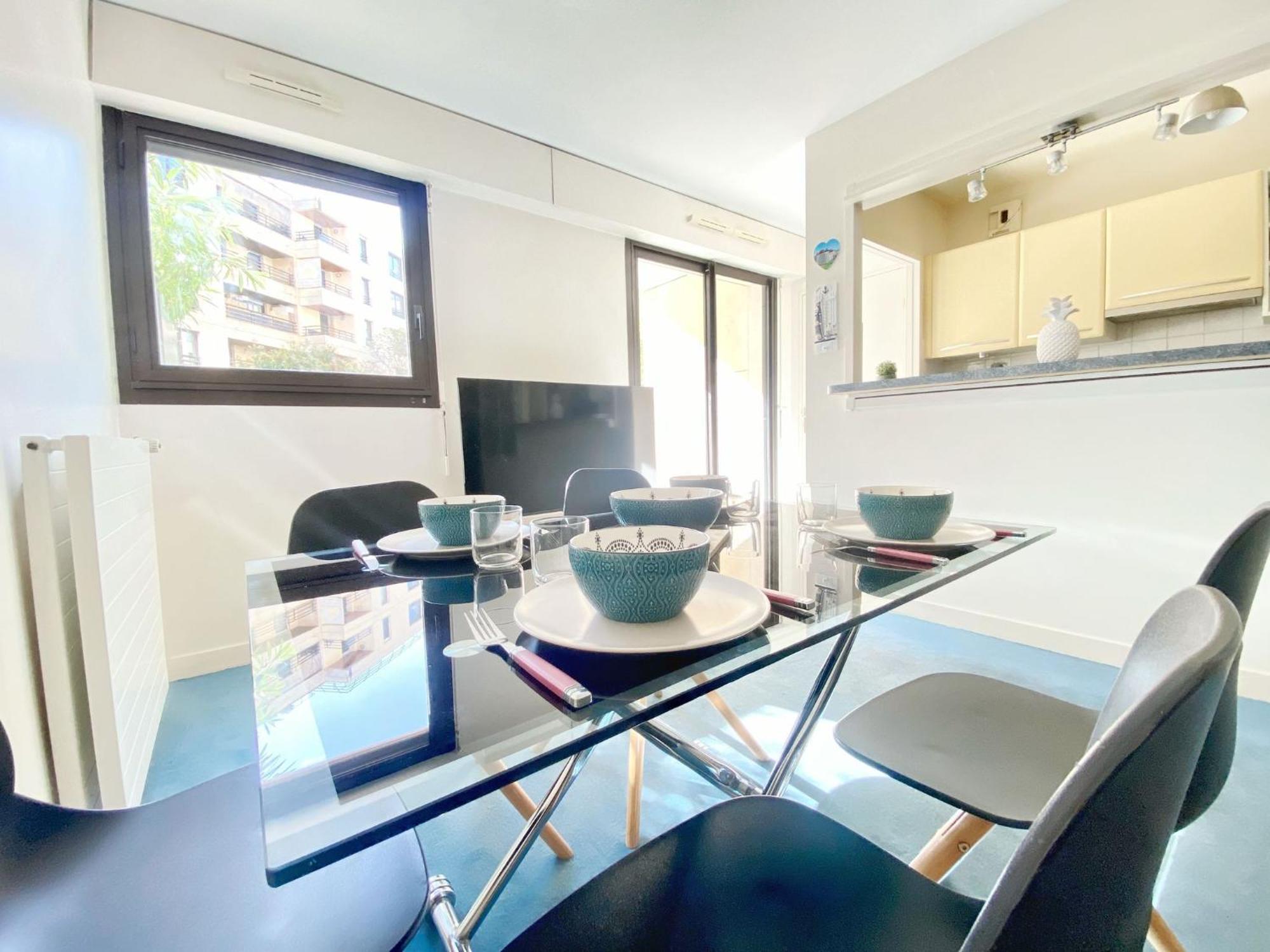 לוולואה פרה Superbe Appartement Terrasse מראה חיצוני תמונה